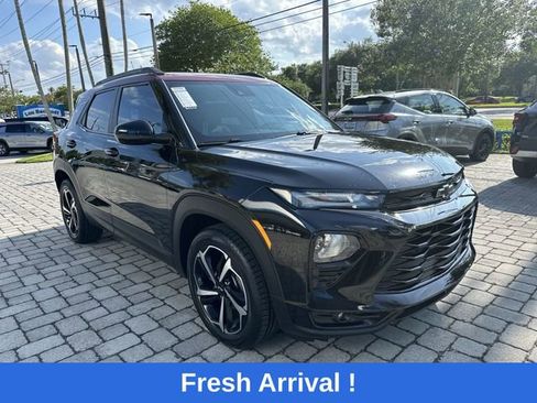 Used 2023 Chevrolet TrailBlazer RS FWD image 29