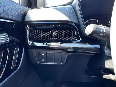 Used 2024 Honda CR-V EX-L image 32