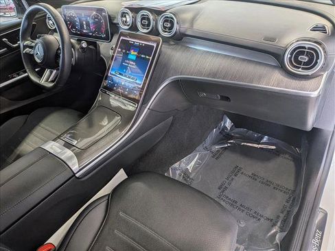 Used 2023 Mercedes-Benz C 300 Sedan image 23