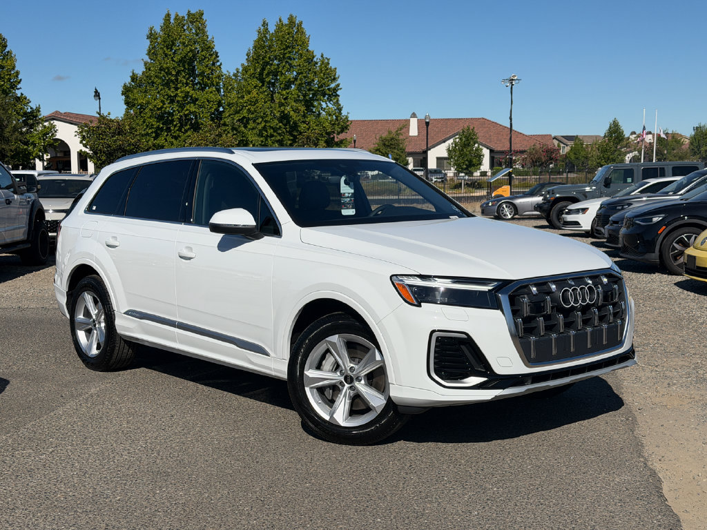 New 2026 Audi Q7 2.0T Premium AWD/4WD image 3