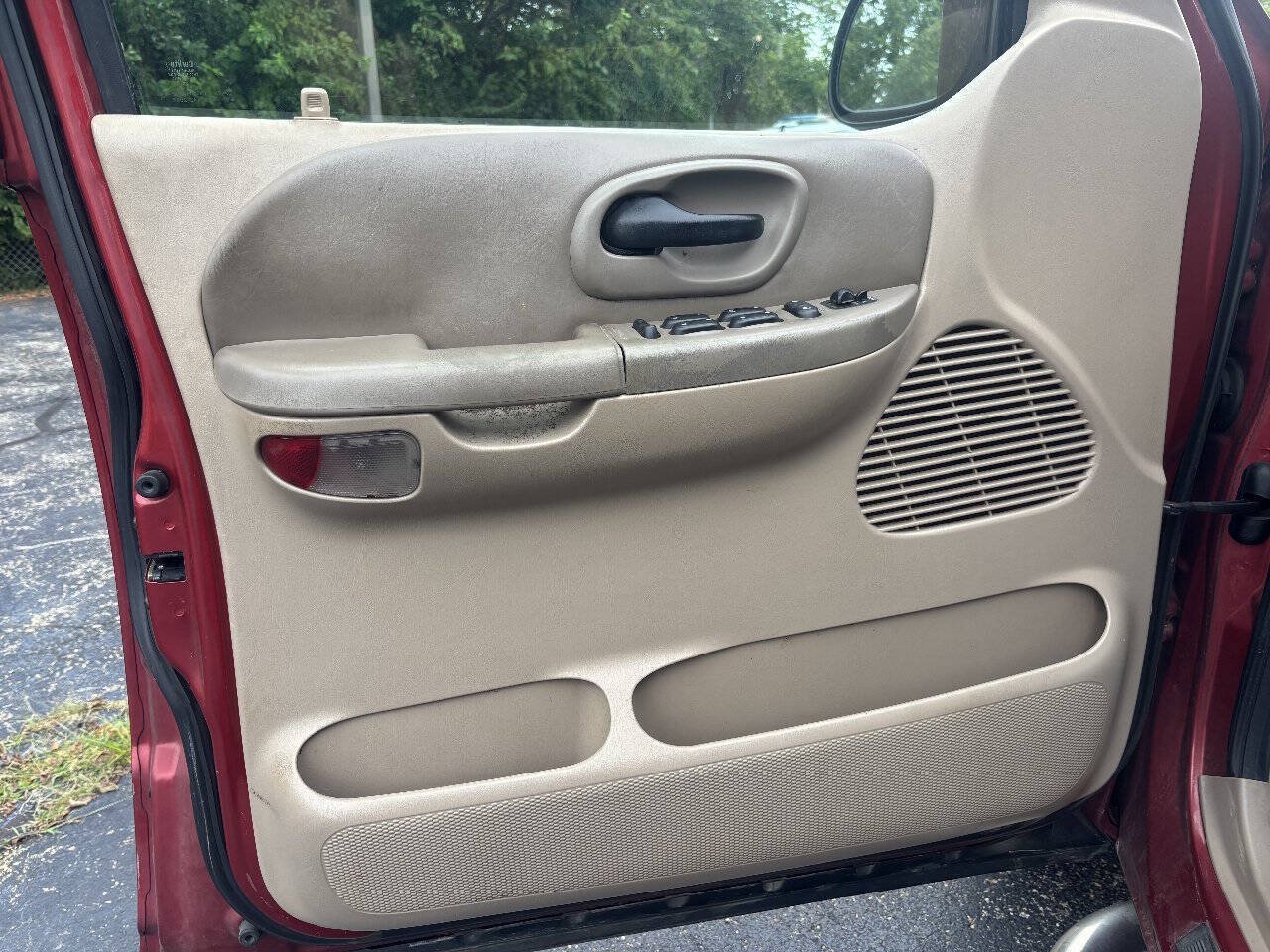 Used 2002 Ford F150 XLT RWD image 20