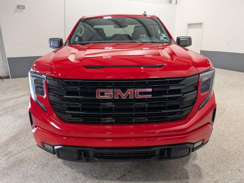 Used 2023 GMC Sierra 1500 Elevation AWD/4WD image 8
