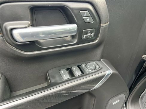 Used 2019 GMC Sierra 1500 AT4 image 24