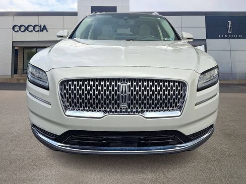 Certified 2022 Lincoln Nautilus Reserve AWD/4WD image 2