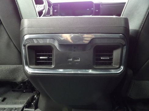 Used 2025 GMC Sierra 1500 Elevation w/ Elevation Premium Package AWD/4WD image 18