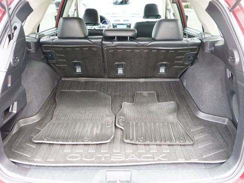 Used 2015 Subaru Outback 2.5i Limited w/ Popular Package #4 image 10