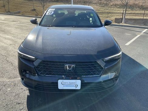 Used 2025 Honda Accord LX image 9