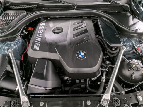 Used 2025 BMW 530i xDrive w/ Premium Package image 47