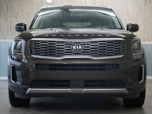 Used 2020 Kia Telluride S AWD/4WD image 3