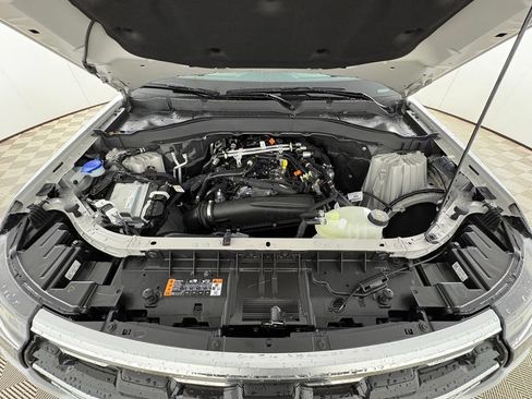 New 2026 Ford Explorer Active w/ Active Comfort Package RWD image 32