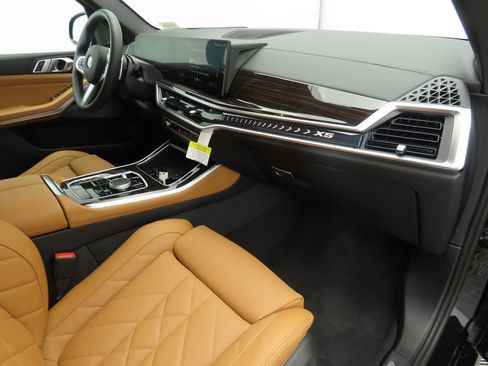 New 2026 BMW X5 xDrive40i image 16