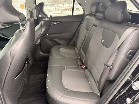 Used 2023 Kia Niro EX image 35