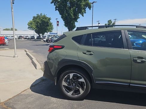 Used 2024 Subaru Crosstrek 2.5i Limited image 6