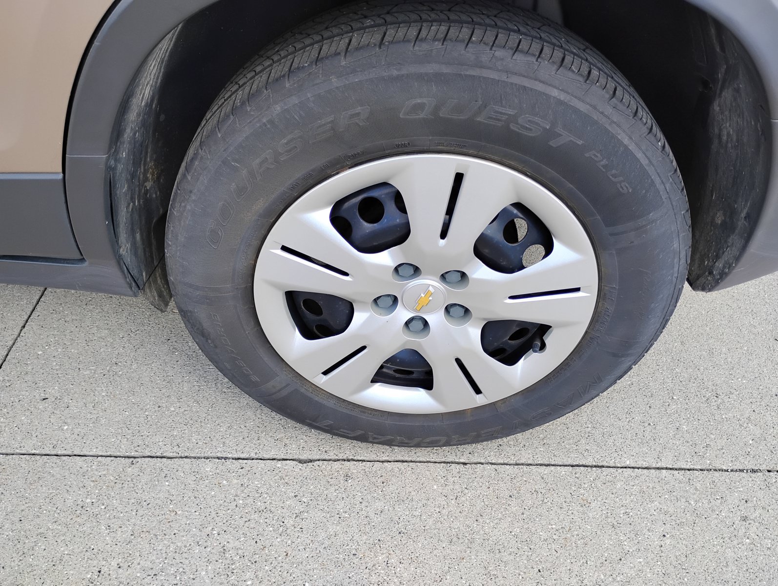 Used 2018 Chevrolet Trax LS FWD image 29