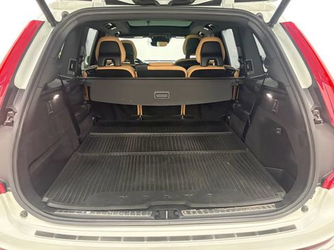 Used 2018 Volvo XC90 T8 Inscription w/ Convenience Package AWD/4WD image 13