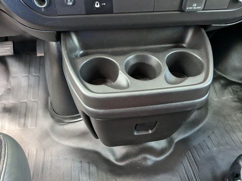 Used 2024 Chevrolet Express 2500 w/ Driver Convenience Package RWD image 23