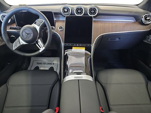 New 2026 Mercedes-Benz GLC 300 GLC 300 image 9