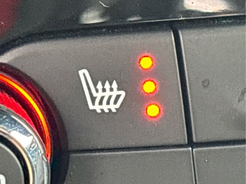 Used 2020 Buick Regal Essence image 16