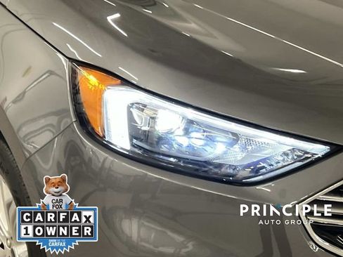 Used 2024 Ford Edge Titanium image 9