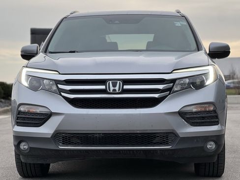 Used 2017 Honda Pilot Elite image 51