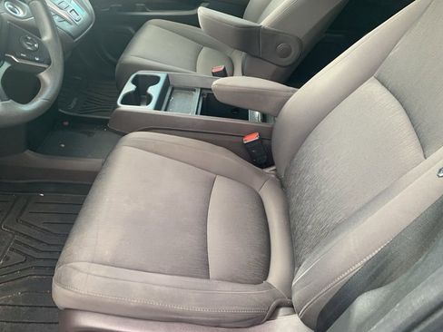 Used 2020 Honda Odyssey EX image 3