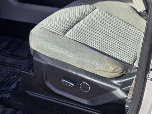 Used 2019 Ford F350 XLT w/ XLT Premium Package image 19