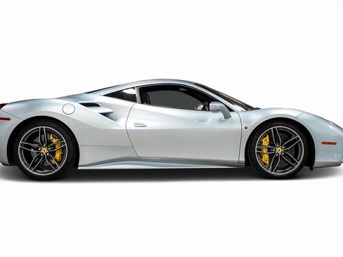 Used 2017 Ferrari 488 GTB image 25