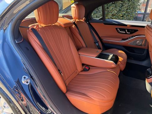 Used 2023 Mercedes-Benz S 500 S 500 w/ Warmth & Comfort Package image 37