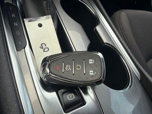 Used 2024 Chevrolet Malibu LT FWD image 29