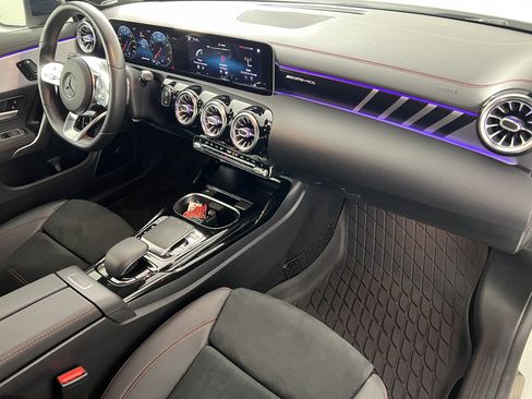 Used 2020 Mercedes-Benz CLA 35 AMG 4MATIC image 26