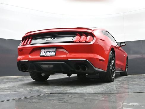 Used 2019 Ford Mustang GT RWD image 34