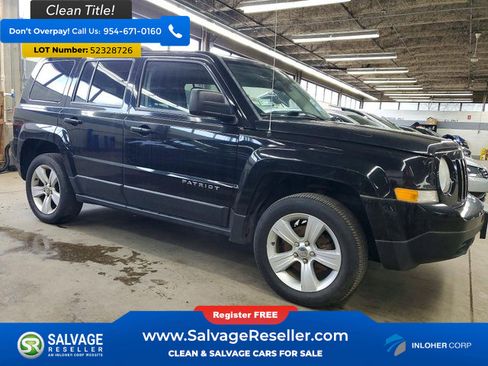 Used 2014 Jeep Patriot Latitude w/ Sun/Sound Group AWD/4WD image 5