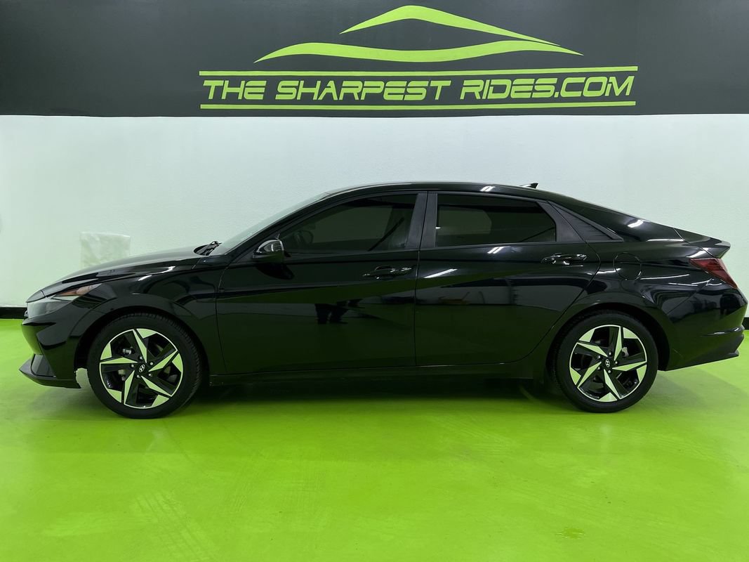 Used 2023 Hyundai Elantra SEL w/ Convenience Package FWD image 6