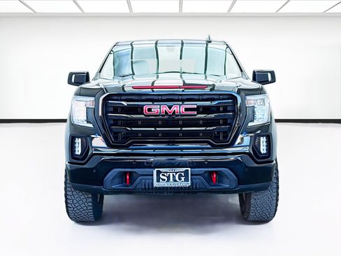 Used 2020 GMC Sierra 1500 Elevation w/ Elevation Value Package image 2