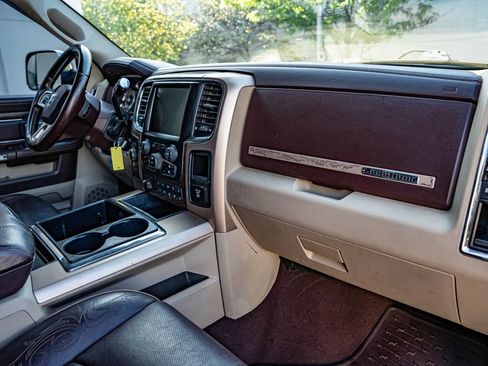 Used 2015 RAM 2500 Longhorn w/ Convenience Group AWD/4WD image 29