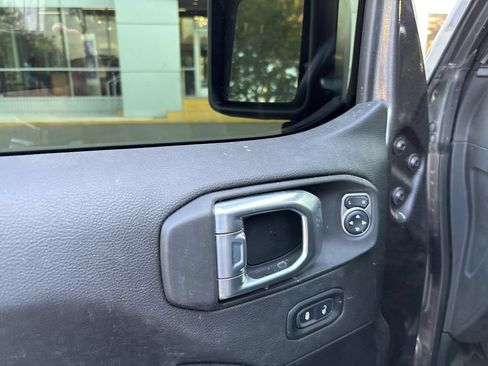 Used 2021 Jeep Wrangler Unlimited Rubicon 4xe w/ Steel Bumper Group AWD/4WD image 10