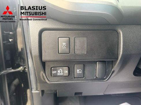 Used 2023 Toyota Tacoma SR5 image 24