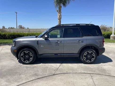 Used 2025 Ford Bronco Sport Outer Banks AWD/4WD image 5