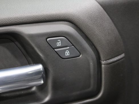 Used 2022 Chevrolet Silverado 1500 RST AWD/4WD image 8
