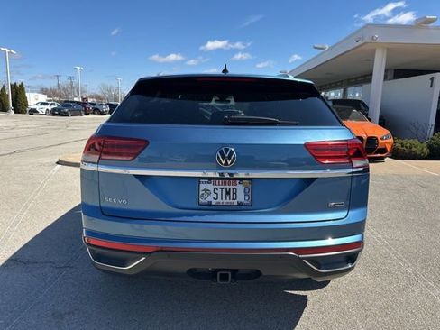 Used 2020 Volkswagen Atlas Cross Sport SEL image 6
