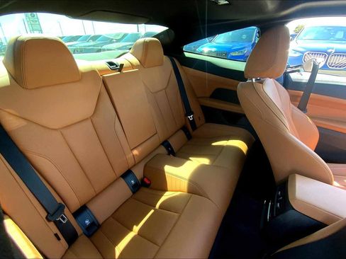 Used 2023 BMW 430i 430i w/ M Sport Package image 17