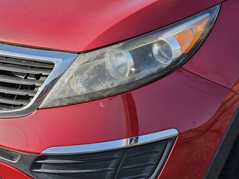 Used 2012 Kia Sportage LX FWD image 7