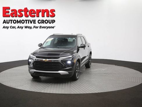 Used 2026 Chevrolet TrailBlazer LT w/ LT Cold Weather Package AWD/4WD image 53