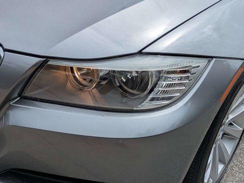 Used 2011 BMW 328i Sedan RWD image 11