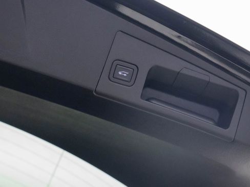 New 2025 Cadillac XT5 Premium Luxury w/ Technology Package image 31