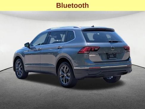 Used 2022 Volkswagen Tiguan SE AWD/4WD image 7