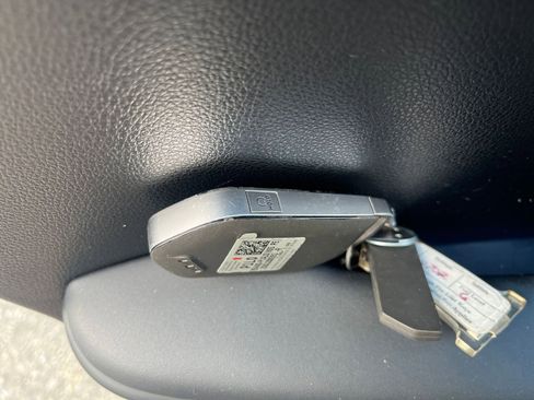 Used 2025 Kia K5 LXS FWD image 25
