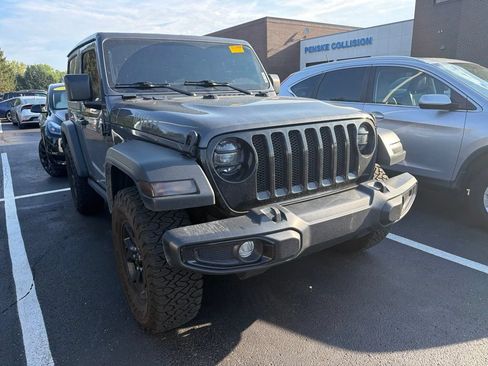 Used 2021 Jeep Wrangler Unlimited Sahara AWD/4WD image 4