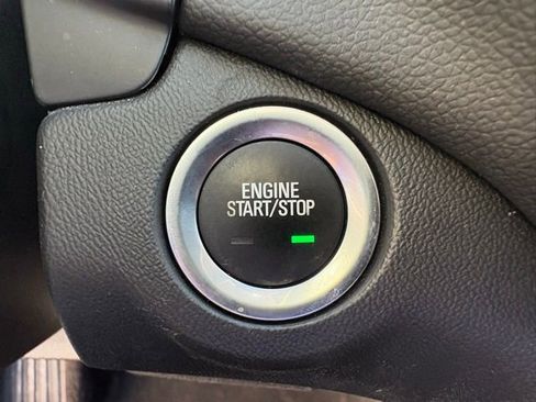 Used 2022 Chevrolet Equinox LT image 23