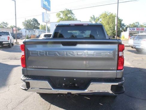 Used 2022 Chevrolet Silverado 1500 LT image 9